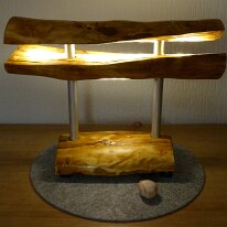 Lampe02 aus Ilex gespaltet